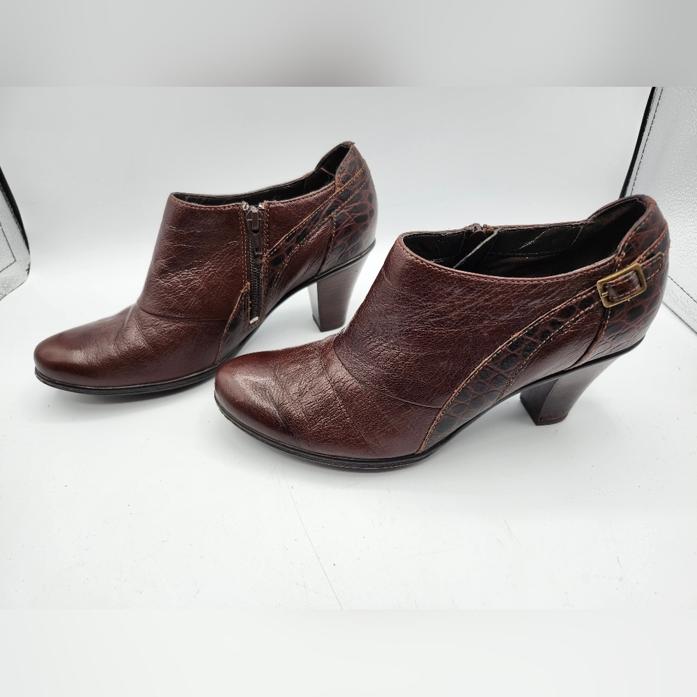 Clark Brown Leather Ankle Boots Bendable Sz 8M - Picture 4 of 10